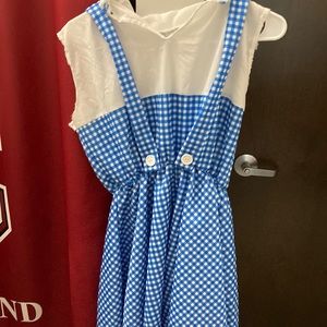 dorthy costume